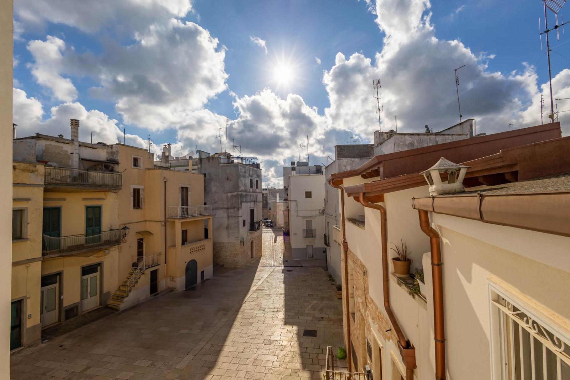 Antiche Mura Apartments"Cielo Di Puglia" -2 Matrimoniali, Cucina E Terrazzo 图里 外观 照片