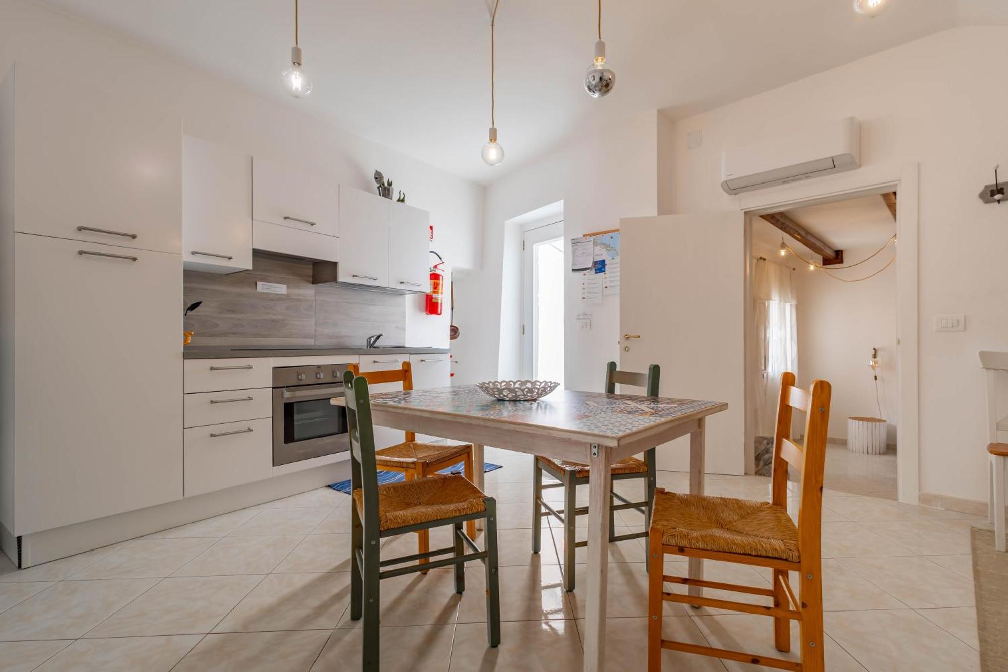 Antiche Mura Apartments"Cielo Di Puglia" -2 Matrimoniali, Cucina E Terrazzo 图里 外观 照片