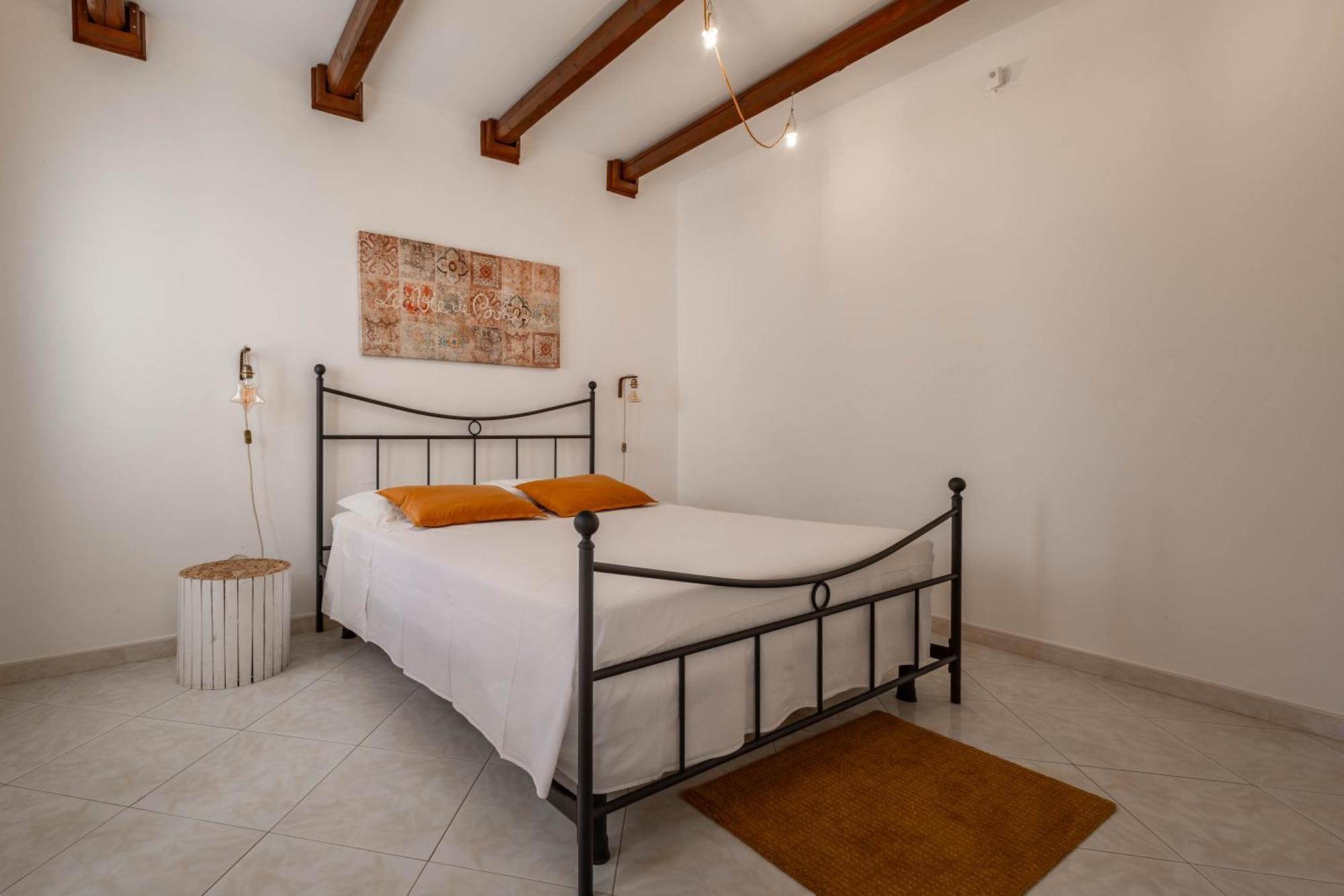 Antiche Mura Apartments"Cielo Di Puglia" -2 Matrimoniali, Cucina E Terrazzo 图里 外观 照片